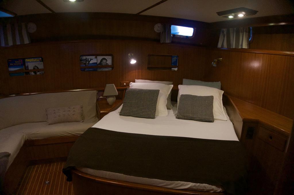Les Yachts De Porto Vecchio - Le Philae Hotel Luaran gambar
